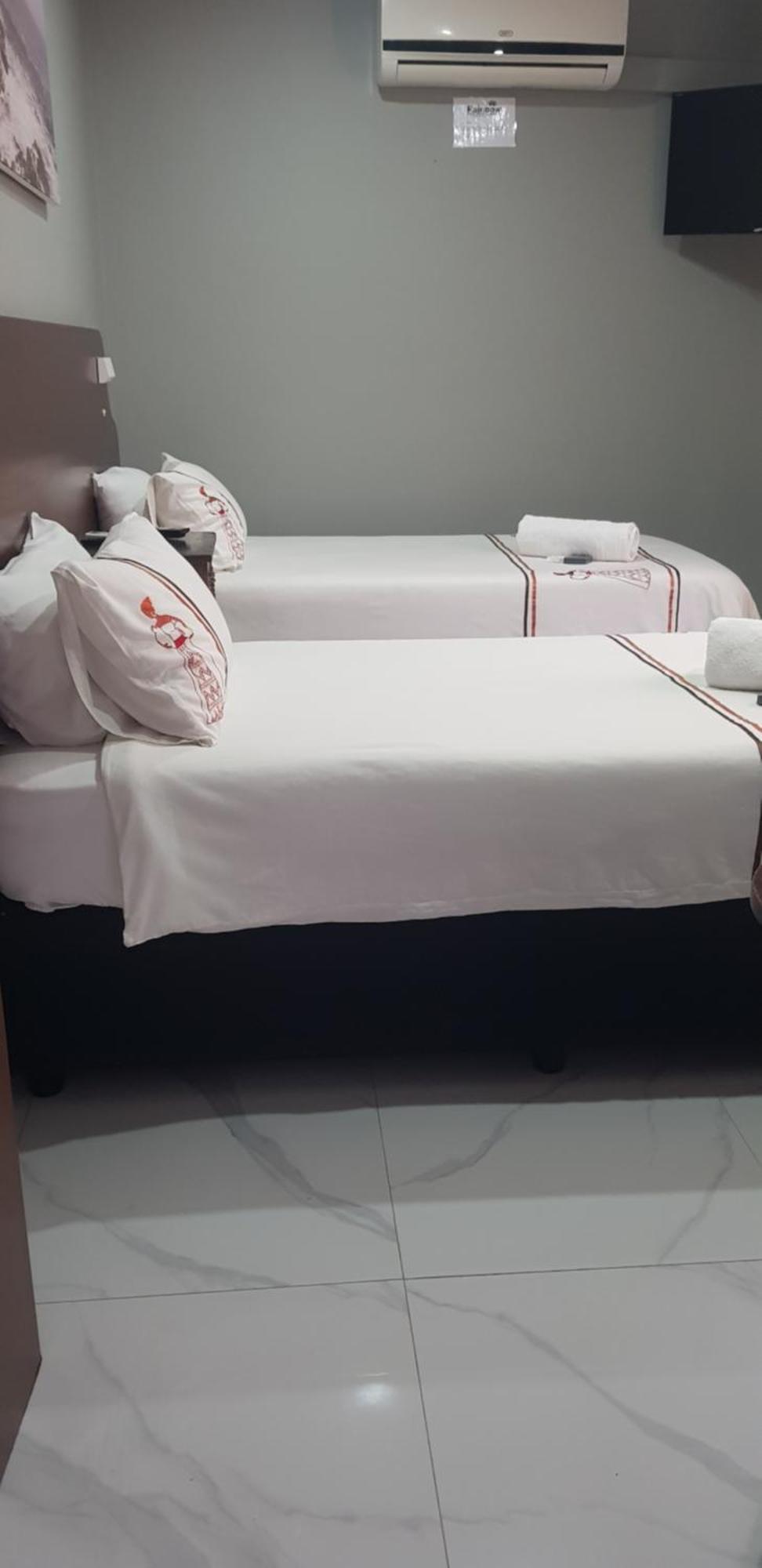 Uitenhage Rainbow Guest House And Tours מראה חיצוני תמונה