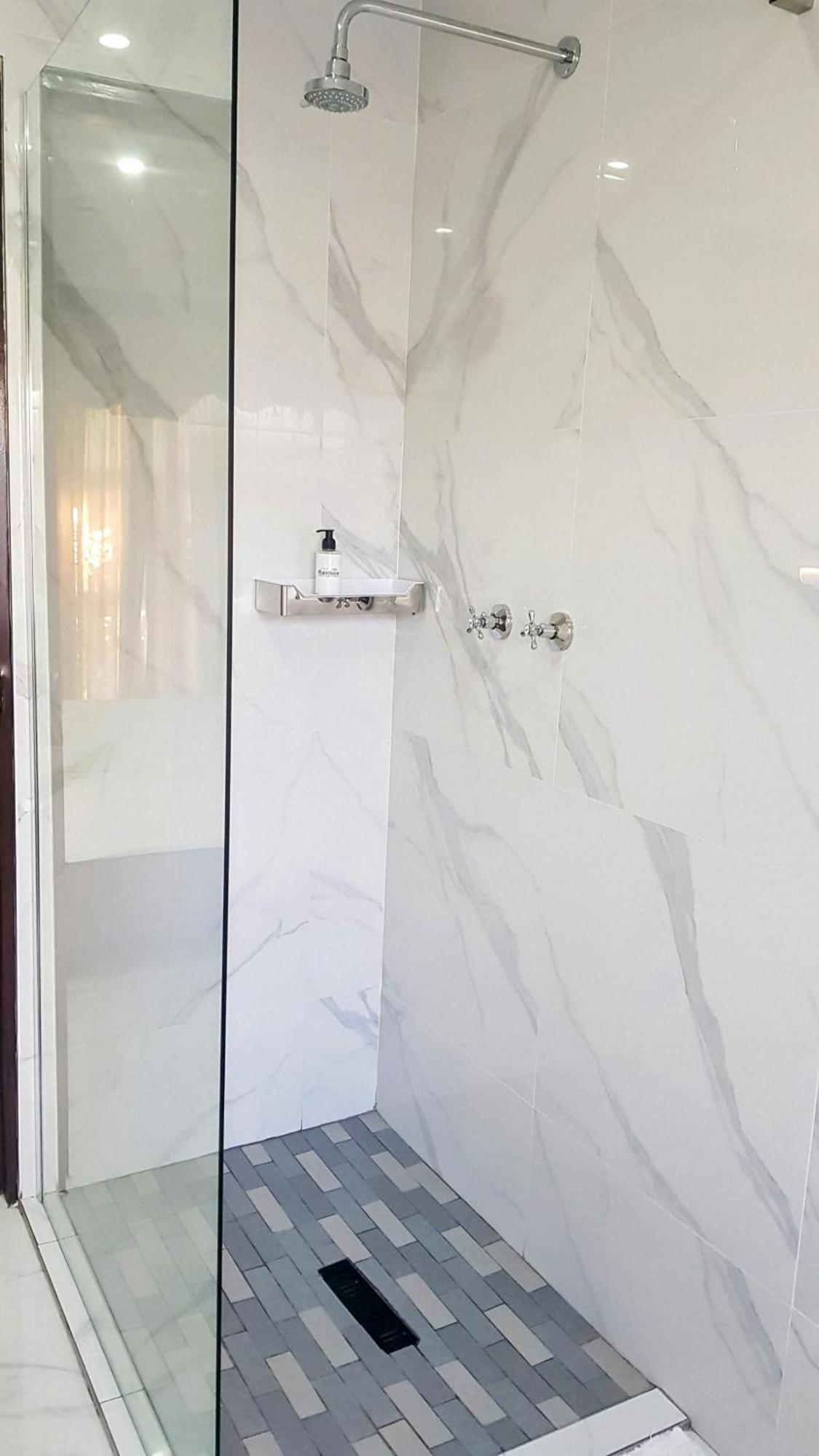 Uitenhage Rainbow Guest House And Tours חדר תמונה